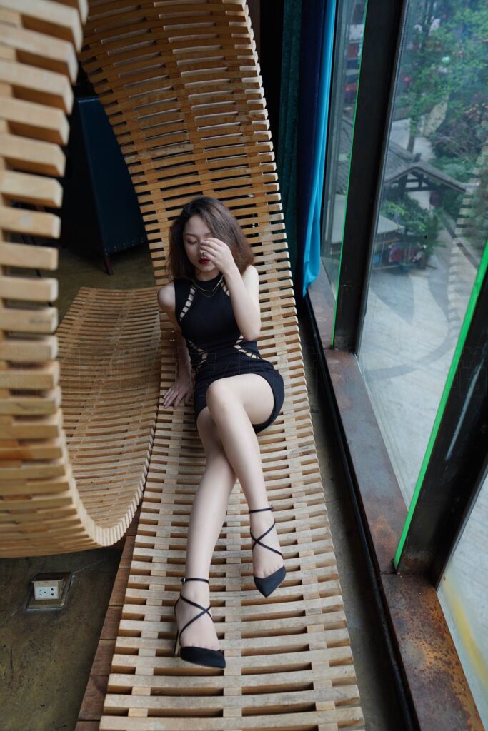 [壹吻映畫]YW024《落地窗》辣辣 [106+1P/1V/1.62G]插圖3