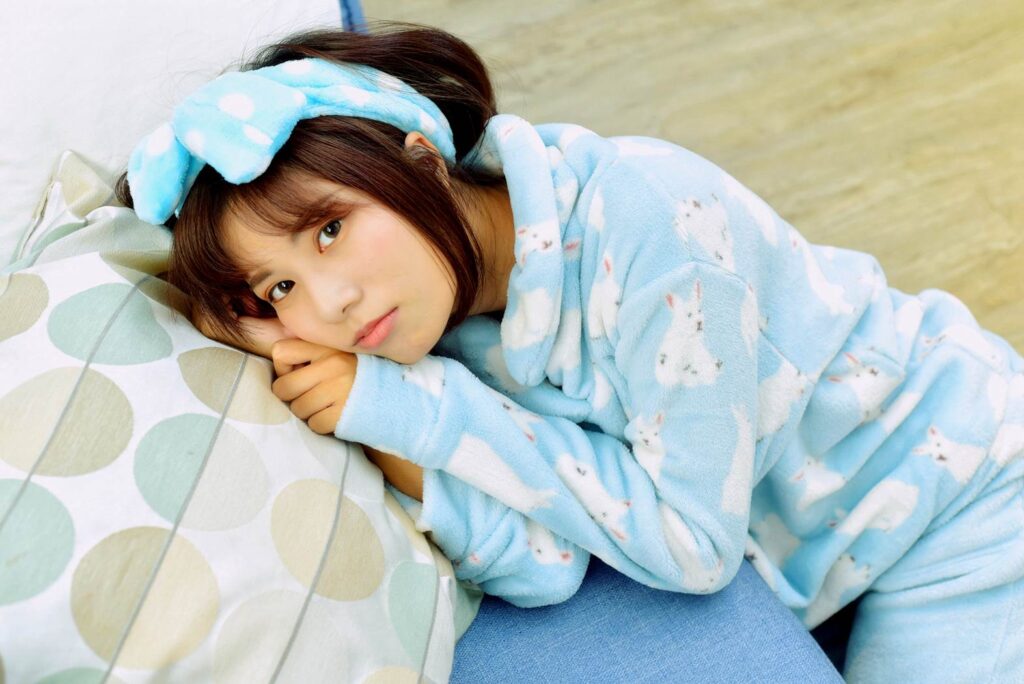 制服の女生 NO.005 方唯真 OL黑絲[29P/328MB]插圖1