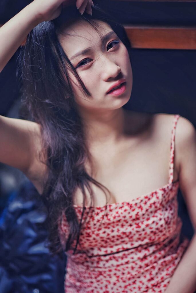 制服の女生 NO.006 岑晴晴 慵懶的性感[52P/419MB]插圖3