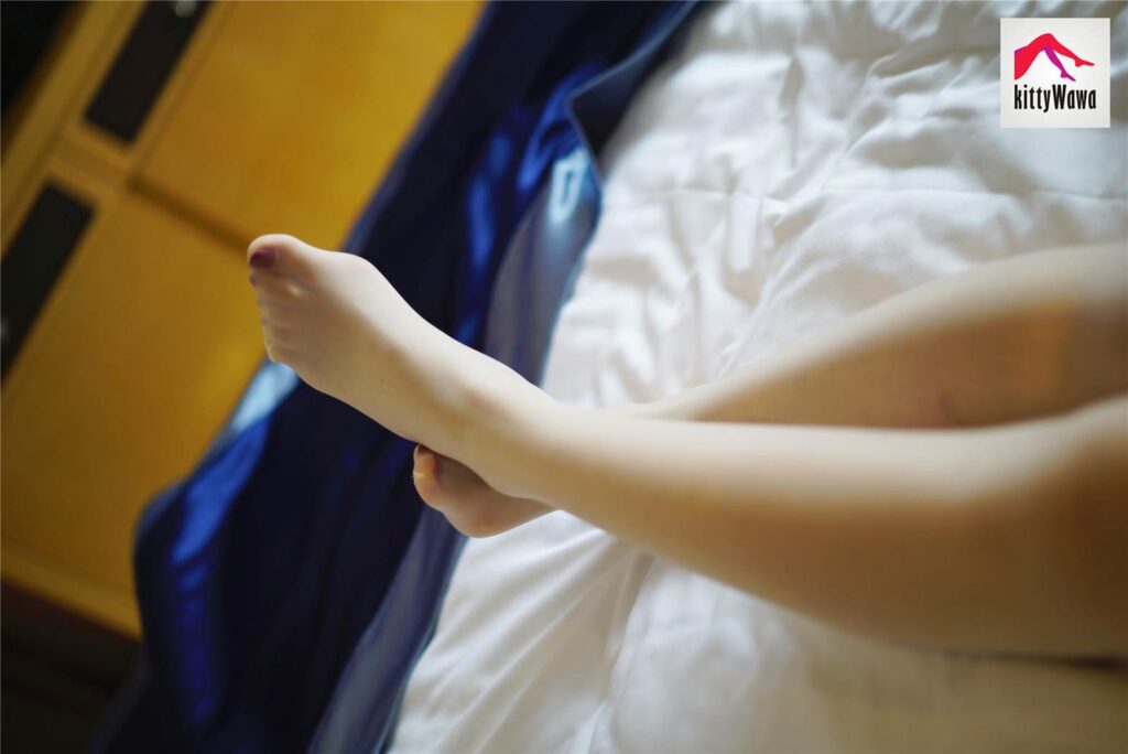 [kittyWawa襪小喵] KT008《熱情的乳白色》[99P/15MB]插圖3