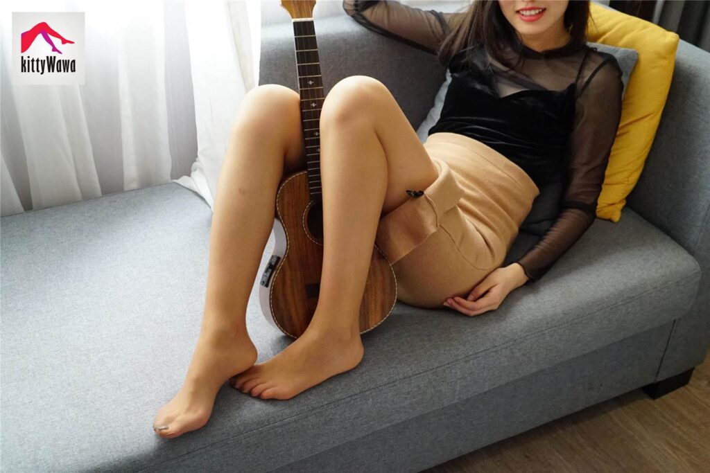 [kittyWawa襪小喵] KT015《小喵與琴》[99P/27MB]插圖3