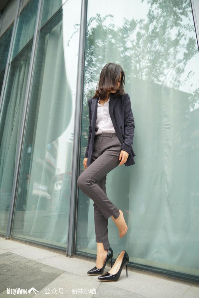 [kittyWawa襪小喵] KT075《喵姐姐的職業裝》[59P/52MB]插圖4