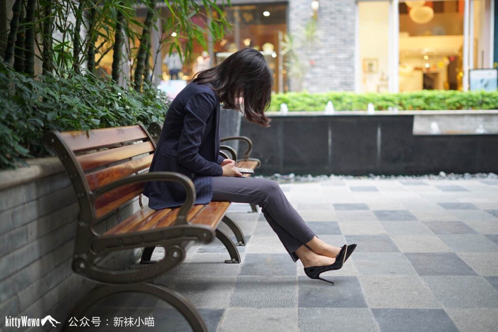 [kittyWawa襪小喵] KT075《喵姐姐的職業裝》[59P/52MB]插圖1