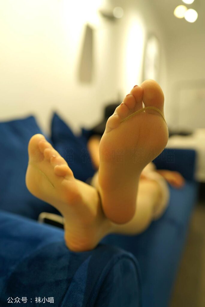 [kittyWawa襪小喵] KT133《大沿帽下的美腿》[59P/49MB]插圖3