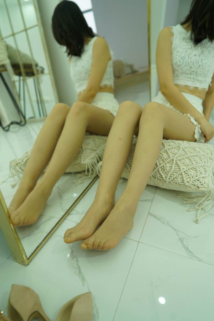 [kittyWawa襪小喵] KT165《野性草裙舞》 [60P/35MB]插圖1