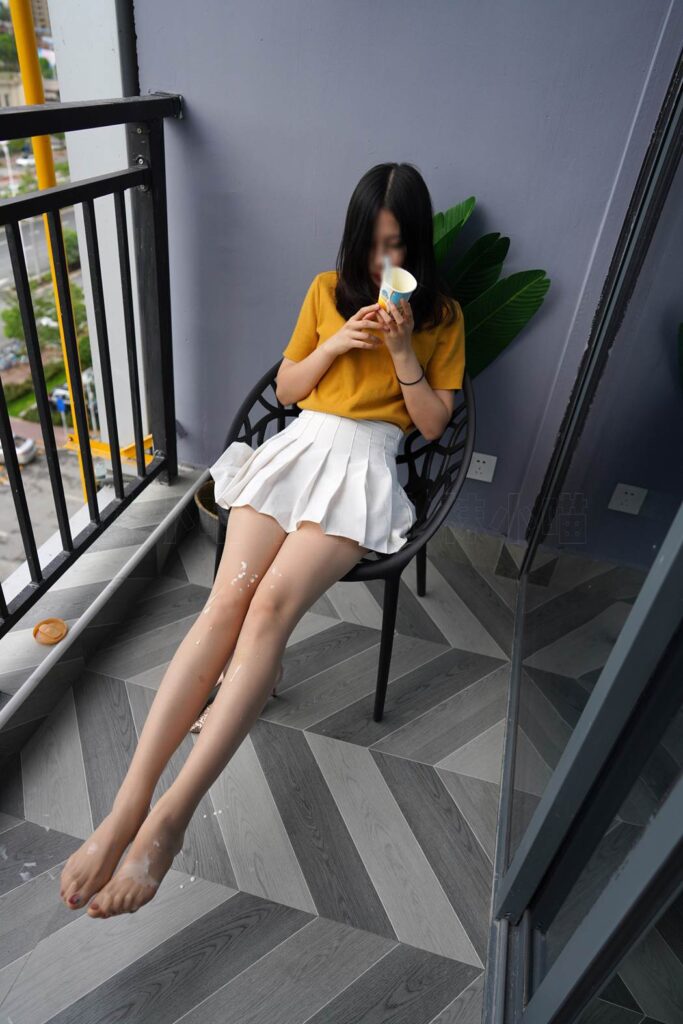 [KittyWawa襪小喵]KT194《滴到腿上了》[59P/107MB]插圖2