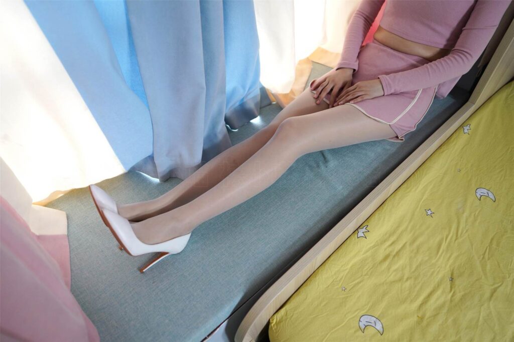 [KittyWawa襪小喵]KT231《亮絲粉嫩暴擊》[95P/235MB]插圖2