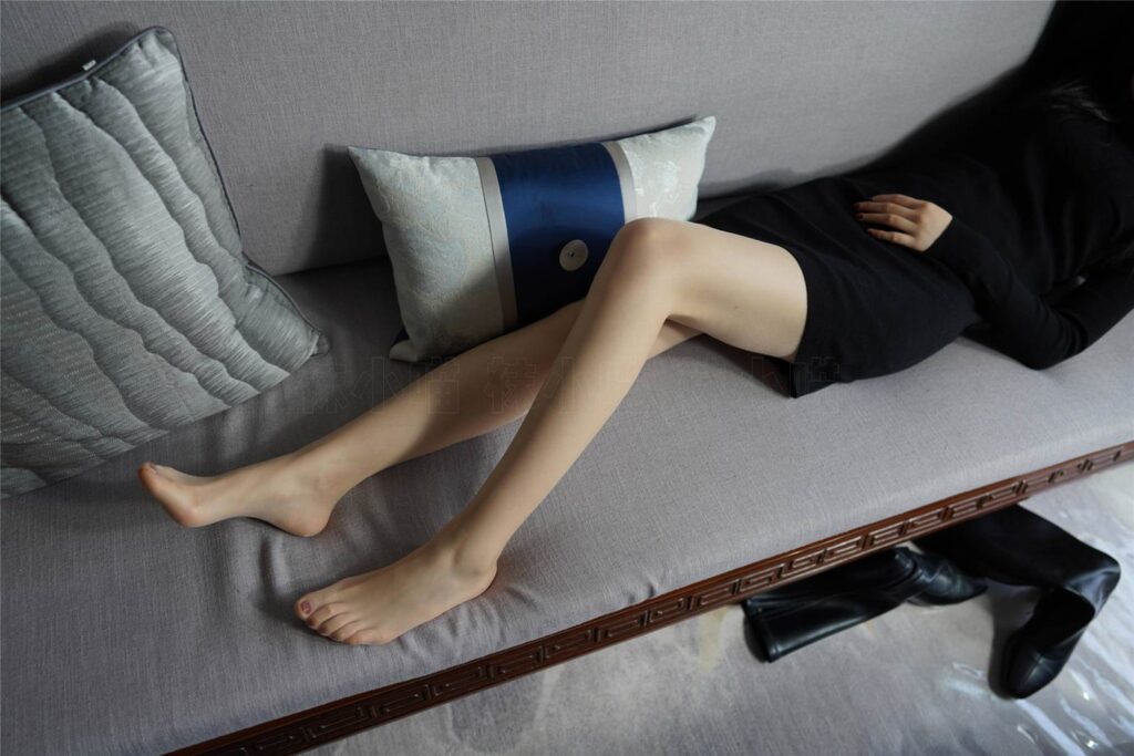 [kittyWawa襪小喵]KT264《黑短裙與靴》[100P/107MB]插圖1