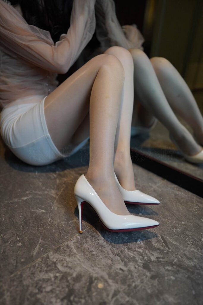 [kittyWawa襪小喵]KT296 對視 [77P/140MB]插圖3