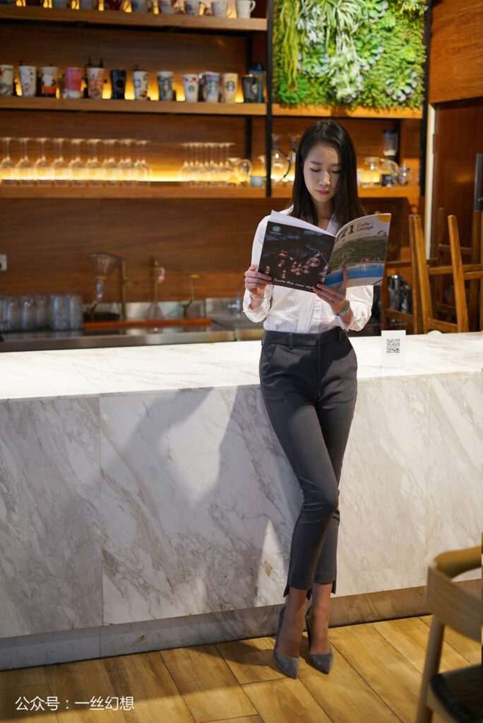 [高絲女子圖鑒]襪小喵×一絲幻想 NZ.036 茜茜 [59P/65MB]插圖1