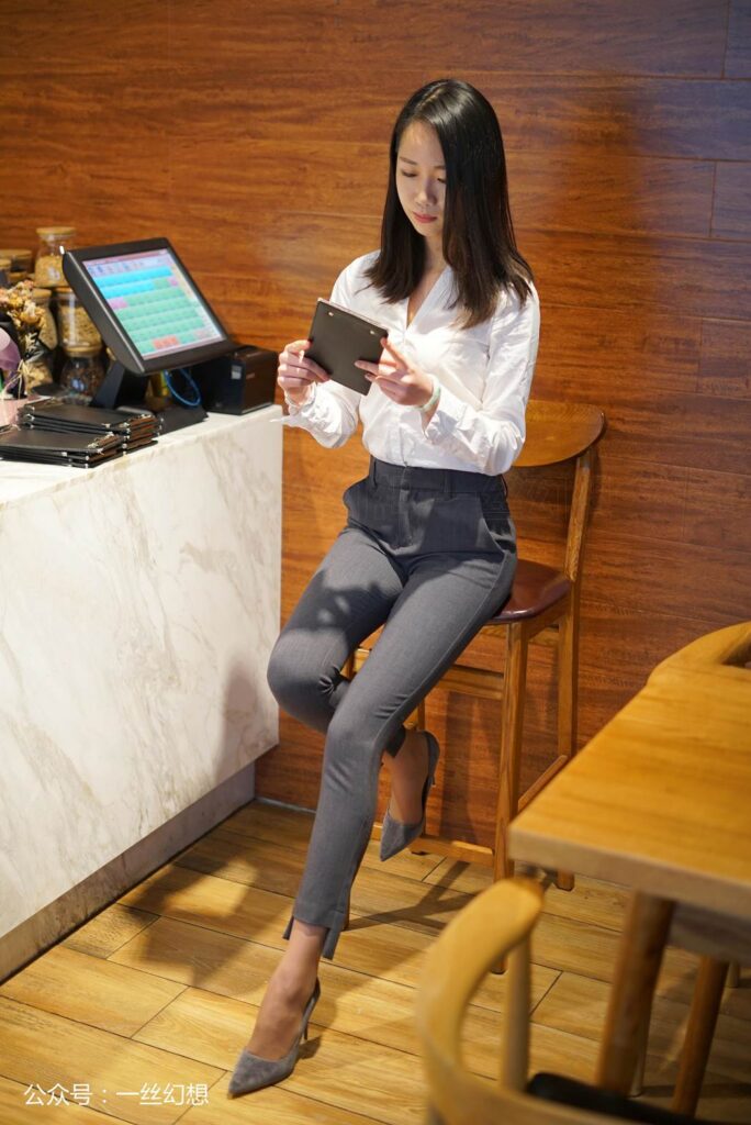 [高絲女子圖鑒]襪小喵×一絲幻想 NZ.036 茜茜 [59P/65MB]插圖2