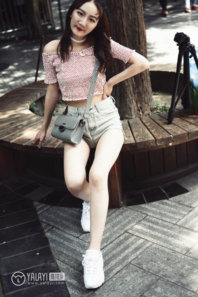 [YALAYI雅拉伊] 2018.06.06 No.006 樂(lè)園女孩肖肖 葉肖肖 [61P/272MB]插圖3