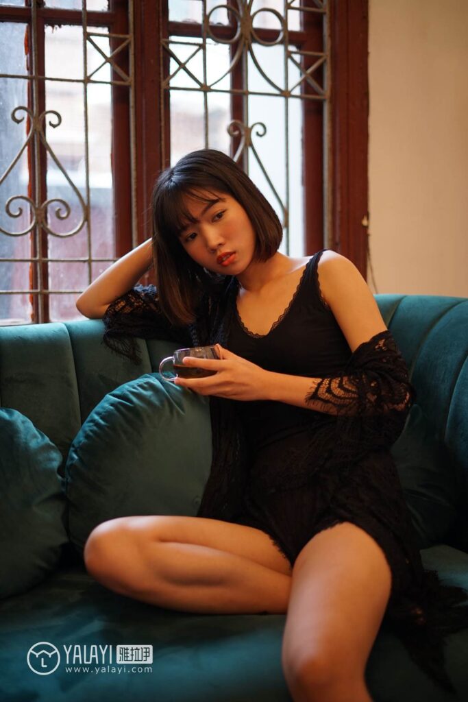 [YALAYI雅拉伊] 2019.02.19 No.084 淤青 公主小兔子 [49P/413MB]插圖2