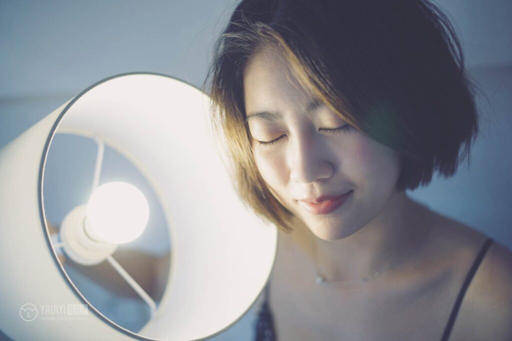 [YALAYI雅拉伊] 2019.02.21 No.087 燈暖衣輕 肖蕭 [43P/344MB]插圖3