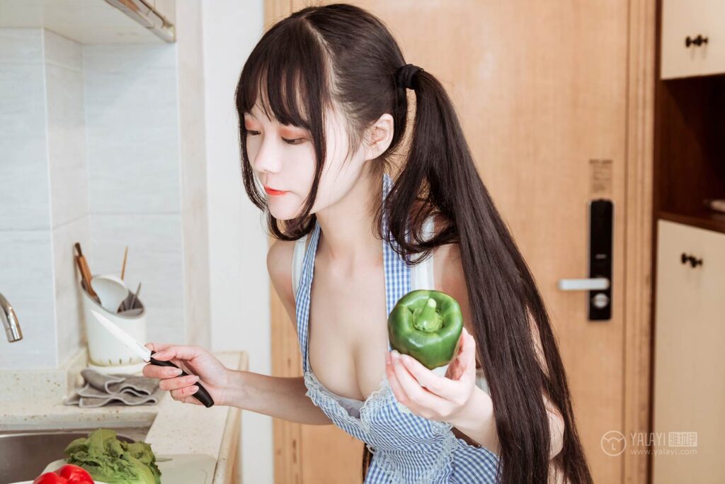 [YALAYI雅拉伊] 2019.03.06 No.204 美味廚娘 小琉 [41P/387MB]插圖3