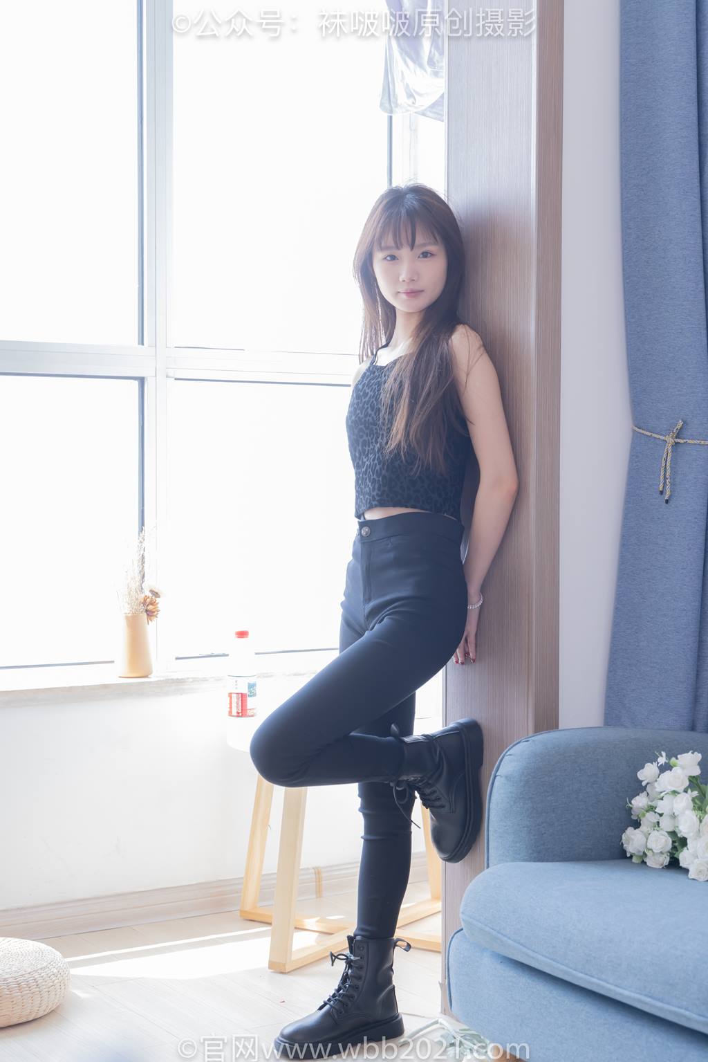 [BoBoSocks襪啵啵]NO.598 甜甜圈-馬丁靴、薄肉絲、裸足[148P/1V/6.20GB]插圖1