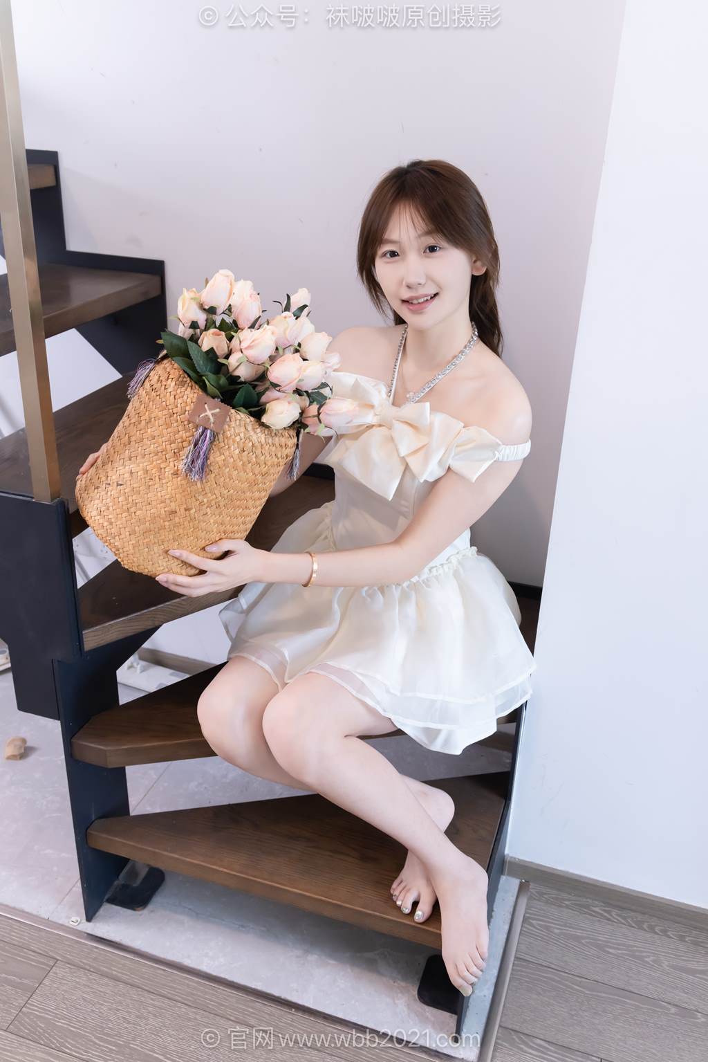 [BoBoSocks襪啵啵]NO.597 香菜-高跟鞋、低跟鞋、薄白絲、薄肉絲、裸足[160P/1V/6.50GB]插圖1