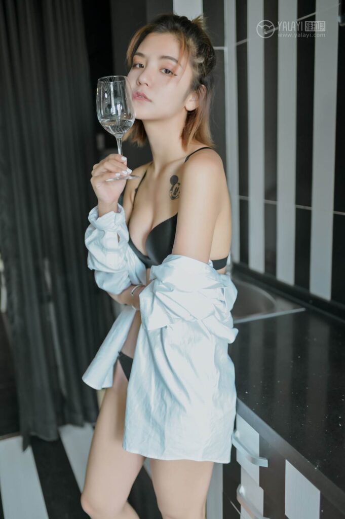 [YALAYI雅拉伊] 2019.07.27 No.351 黑夜女神 mote 米奇 [42P/395MB]插圖2