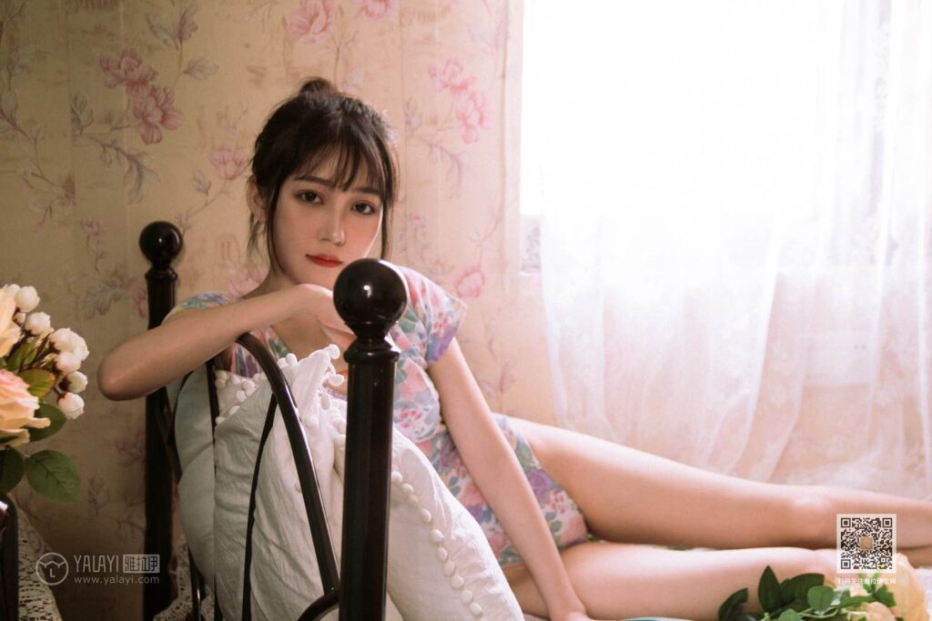 [YALAYI雅拉伊] 2019.10.18 No.433 復(fù)古情懷 卉卉 [44P/751MB]插圖3