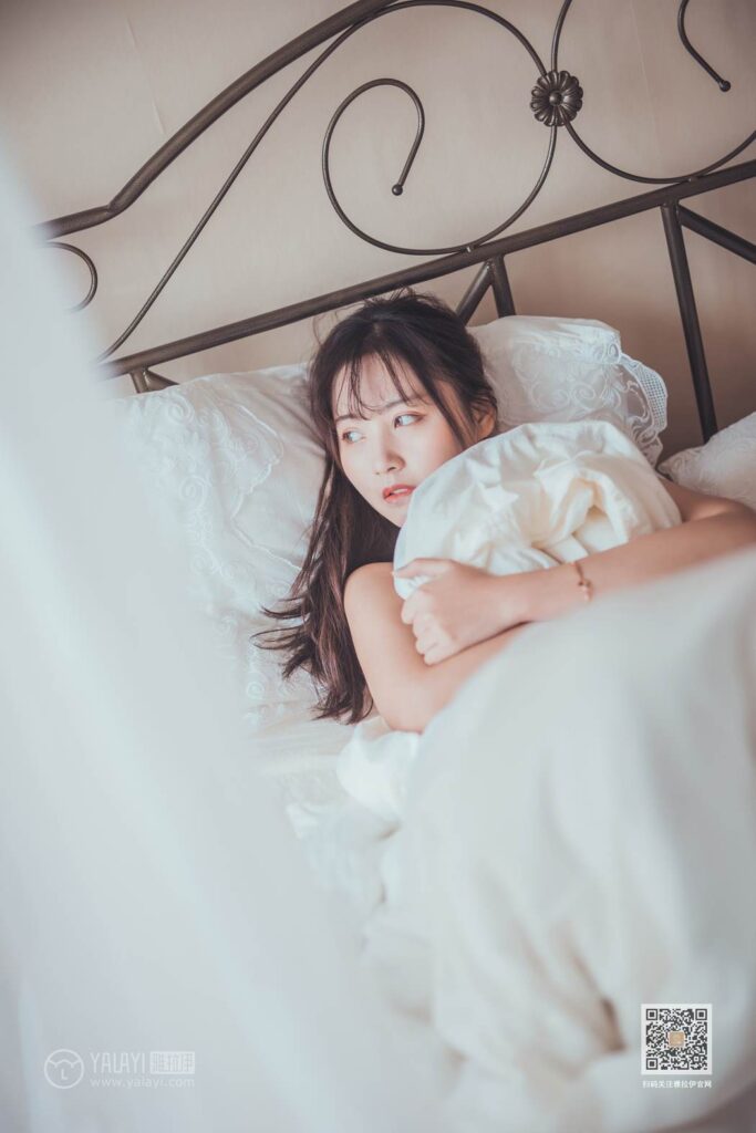 [YALAYI雅拉伊] 2020.03.22 Vol.581 不想起床 唐芯 [43P/499MB]插圖3