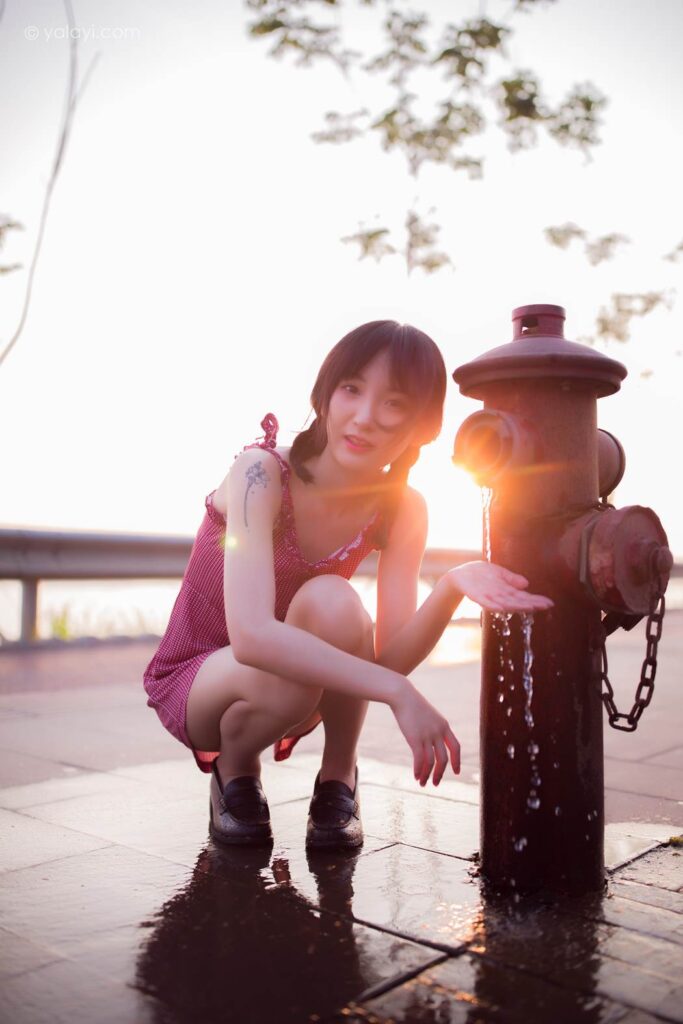 [YALAYI雅拉伊] 2020.09.14 No.702 暮色 落落 [48P/279MB]插圖2