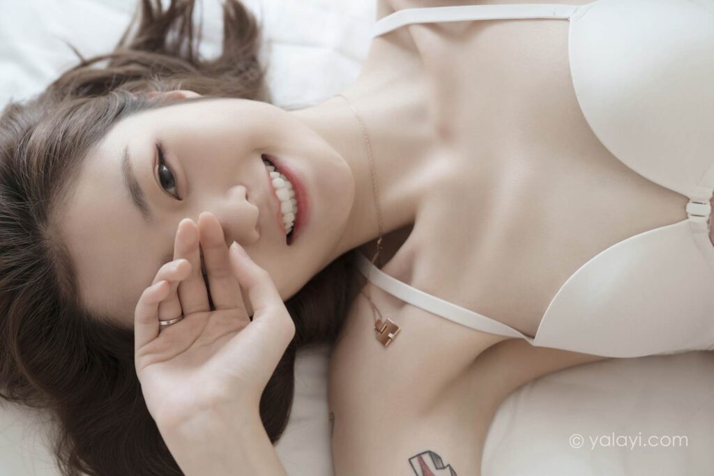 [YALAYI雅拉伊] 2020.09.21 No.705 潔白的少女呀 鴨鴨 [42P/618MB]插圖3