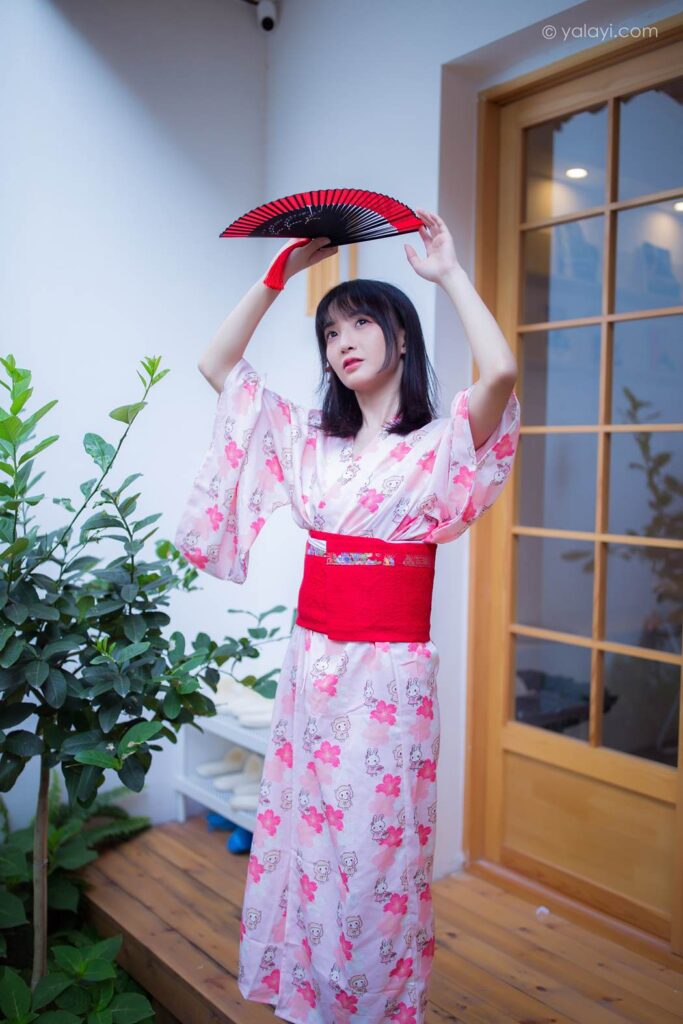 [YALAYI雅拉伊] 2020.09.23 No.706 櫻花精靈 落落 [41P/295MB]插圖2