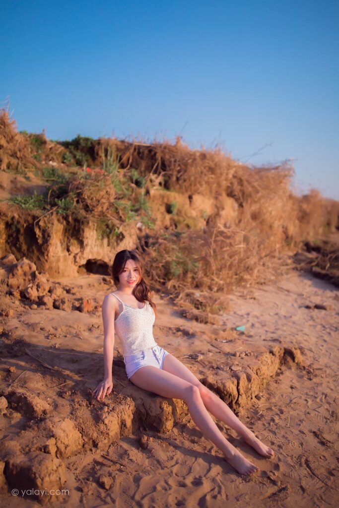 [YALAYI雅拉伊] 2021.09.19 No.843 跋山涉水 香草 [33P/179MB]插圖2