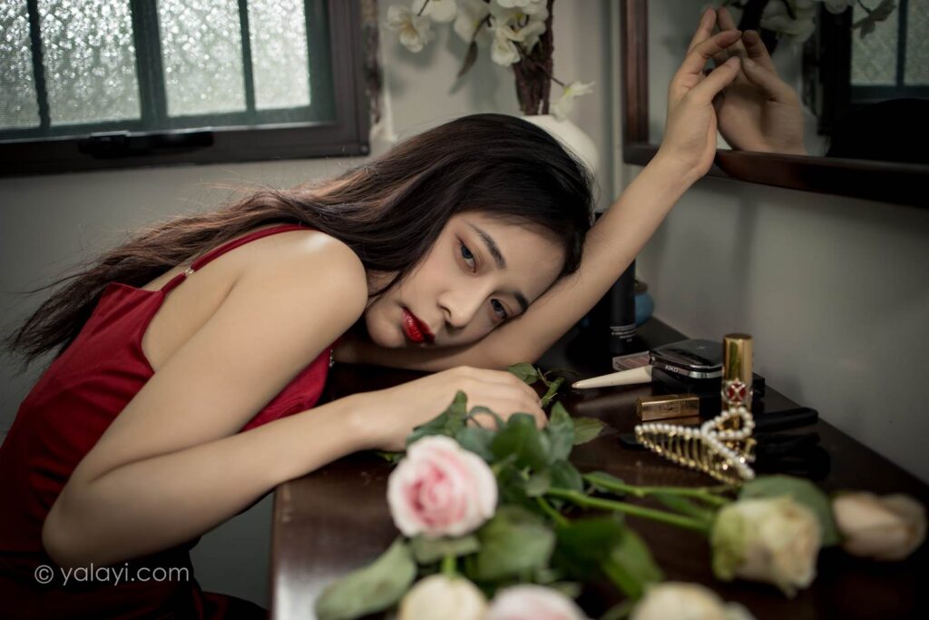 [YALAYI雅拉伊] 2021.09.28 No.846 紅顏 詩詠 [41P/400MB]插圖3