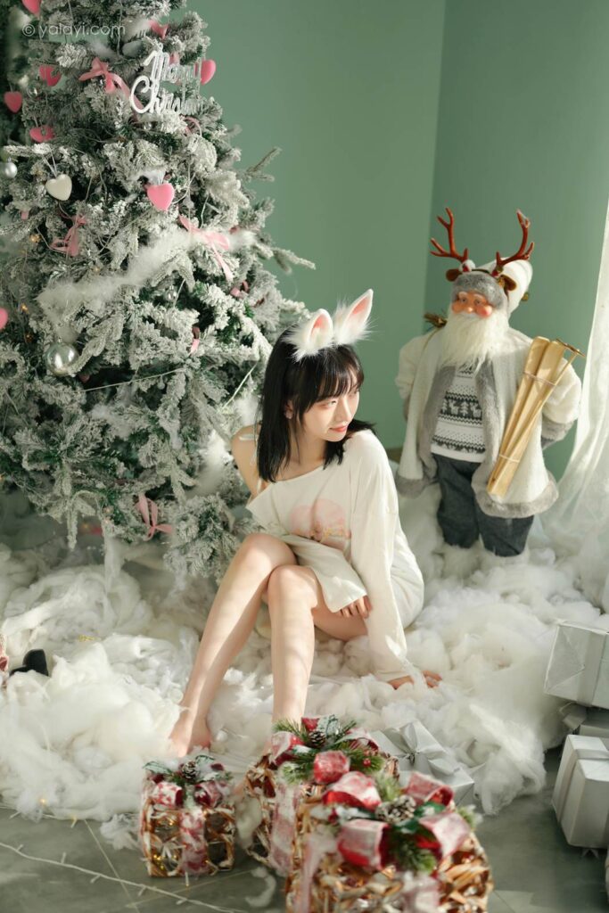 [YALAYI雅拉伊] 2021.12.31 No.884 迎新 京京 [39P/516MB]插圖2