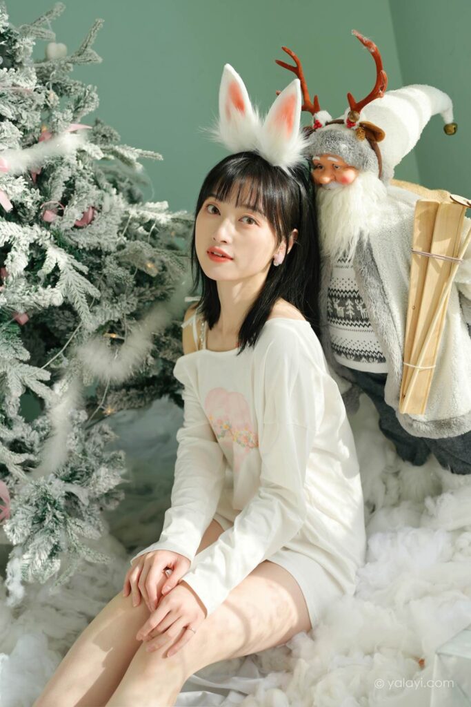 [YALAYI雅拉伊] 2021.12.31 No.884 迎新 京京 [39P/516MB]插圖3