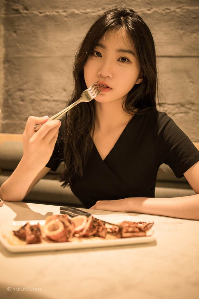 [YALAYI雅拉伊] 2022.01.10 No.887 夢見前女友 小喬 [41P/531MB]插圖2