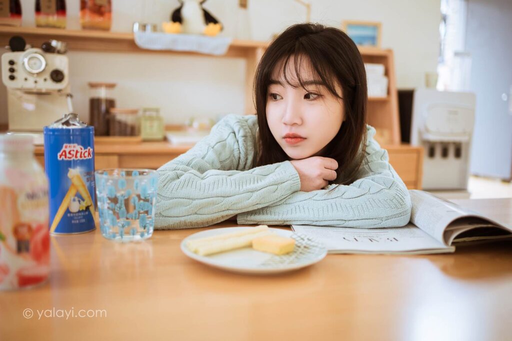 [YALAYI雅拉伊] 2022.04.08 NO.917 優(yōu)雅永不過時(shí) 小喬[47P/397MB]插圖3