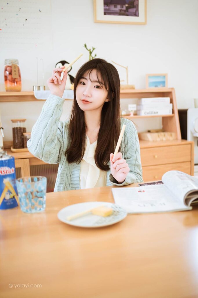 [YALAYI雅拉伊] 2022.04.08 NO.917 優(yōu)雅永不過時(shí) 小喬[47P/397MB]插圖1