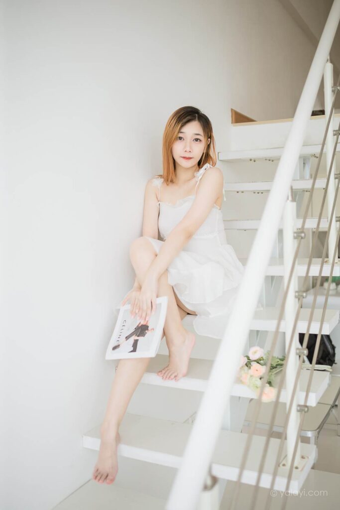 [YALAYI雅拉伊] 2022.12.03 NO.988 白衣麗人 夜夜[45P/261MB]插圖3