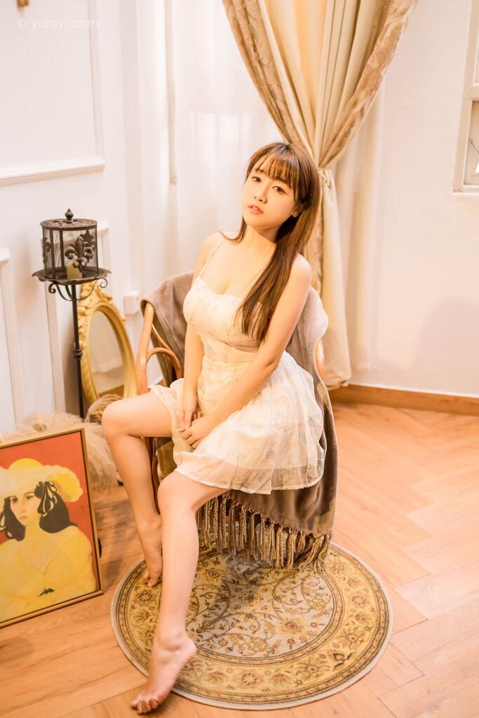 [YALAYI雅拉伊]2022.12.23 NO.992 小小的世界 虞藝[45+1P/512MB]插圖2