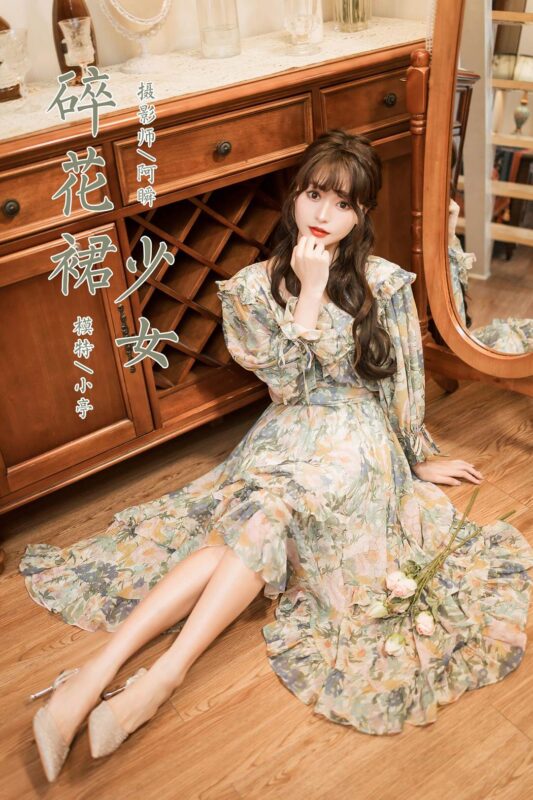[YALAYI雅拉伊]2023.03.20 NO.1015 碎花裙少女 小亭[44+1P/562MB]-無料攝影圈