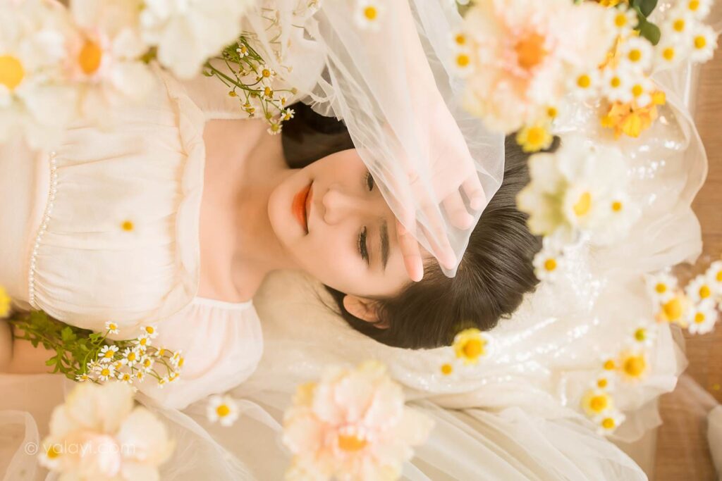 [YALAYI雅拉伊]2023.07.24 NO.1050 花仙子 若婷[46+1P/MB]插圖2