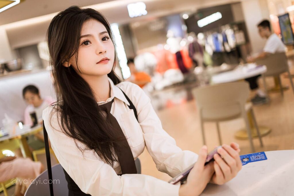 [YALAYI雅拉伊]2023.09.13 NO.1070 去逛街啦 若婷[45+1P/243MB]插圖3