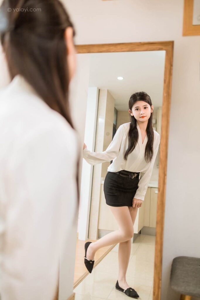 [YALAYI雅拉伊]2023.10.23 NO.1076 白領(lǐng)下班了 若婷[45+1P/217MB]插圖2