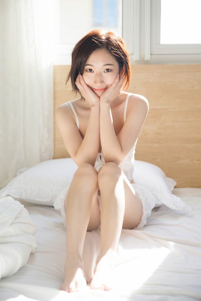 [YALAYI雅拉伊]2023.12.20 NO.1095 窗邊少女[46+1P/235MB]插圖1