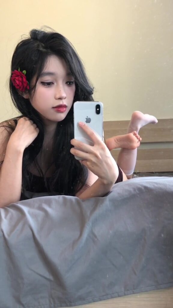 B站晴天小豬定制足控拍腳合集 [92V/9.55G]插圖3