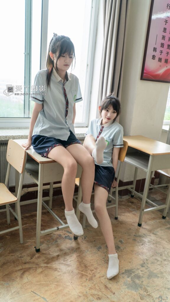 愛丫攝影 007 二女課間嬉趣[150P/1V/5.09GB]插圖2