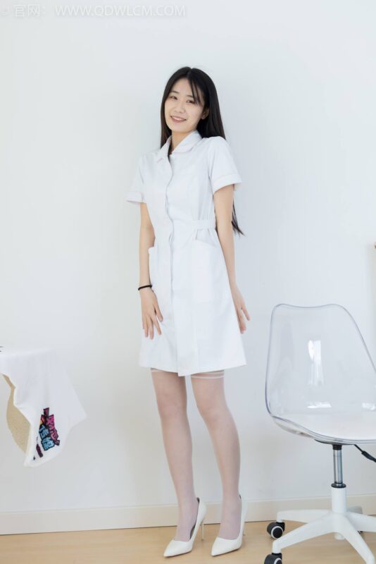 物戀傳媒 NO.2401 菜菜-三雙高跟鞋、大腿襪、護士服[165P/1V/3.78GB]-無料攝影圈