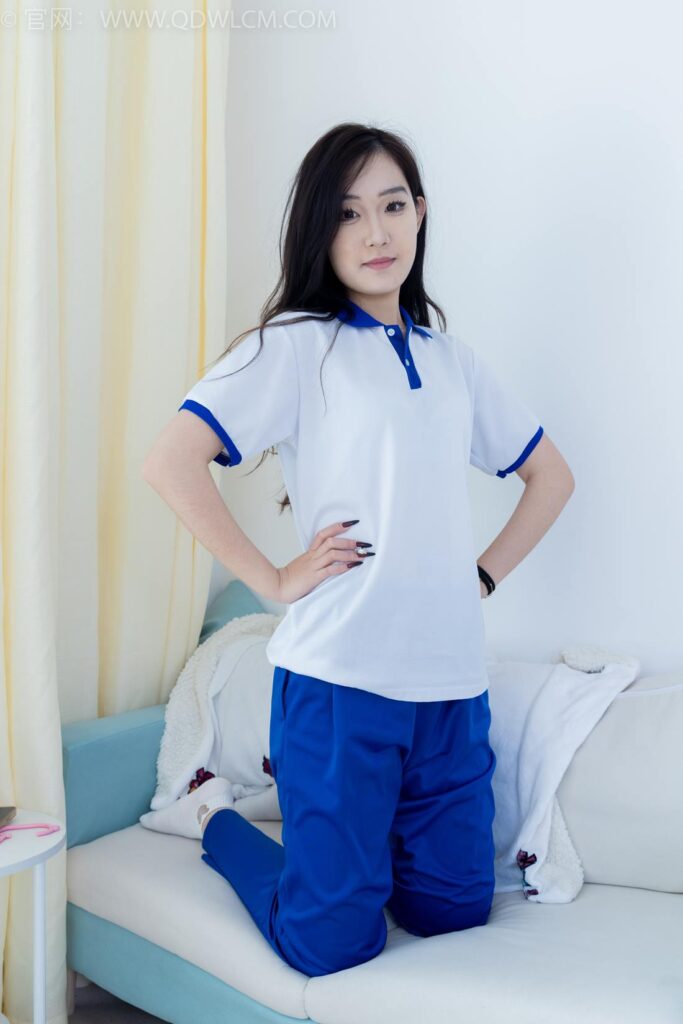 物戀傳媒 NO.2406 橙橙-帆布鞋、白棉襪、薄肉絲、校服褲里絲[170P/1V/4.17GB]插圖3