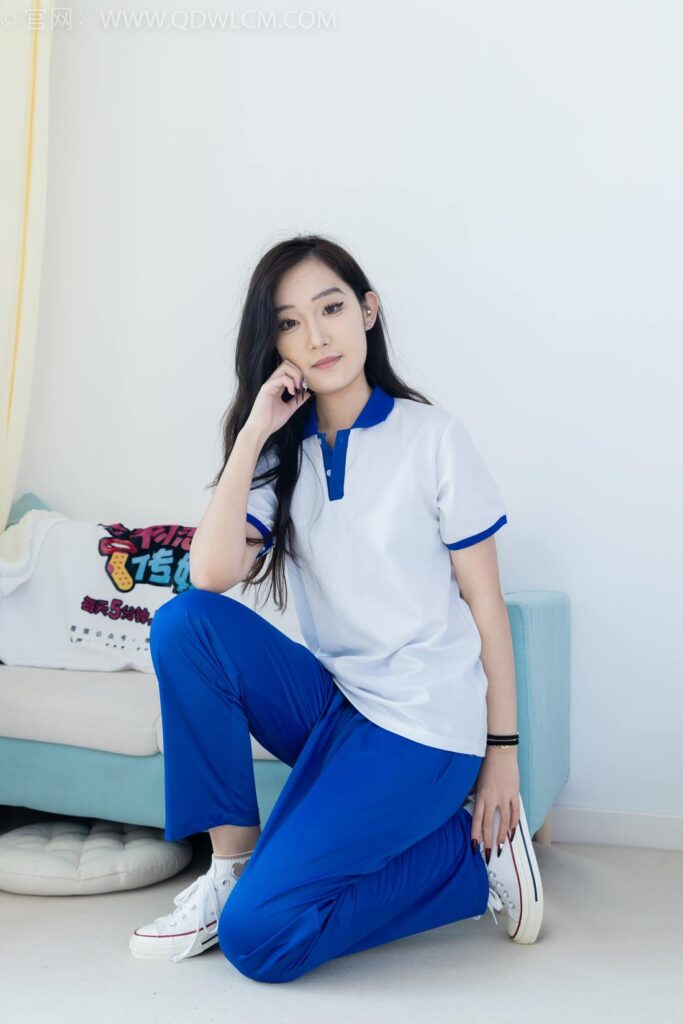 物戀傳媒 NO.2406 橙橙-帆布鞋、白棉襪、薄肉絲、校服褲里絲[170P/1V/4.17GB]插圖