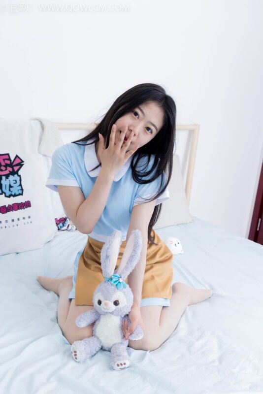 物戀傳媒 NO.2414 芋頭-高跟鞋、薄肉絲[150P/1V/3.63GB]-無料攝影圈