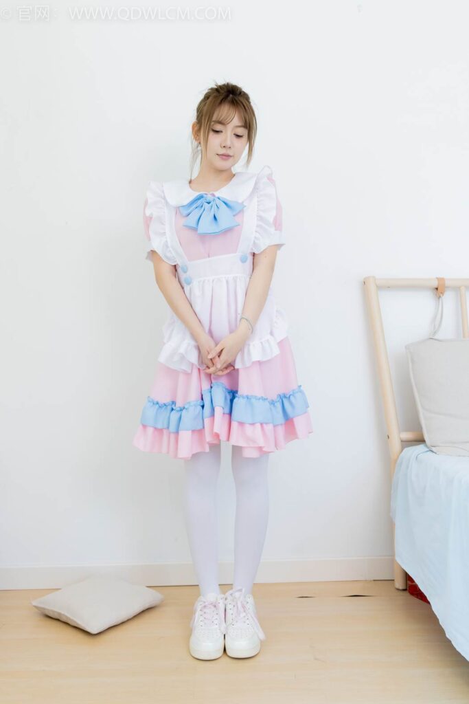 物戀傳媒 NO.2416 小曦-板鞋、厚白絲、女仆裝[160P/1V/3.41GB]插圖1