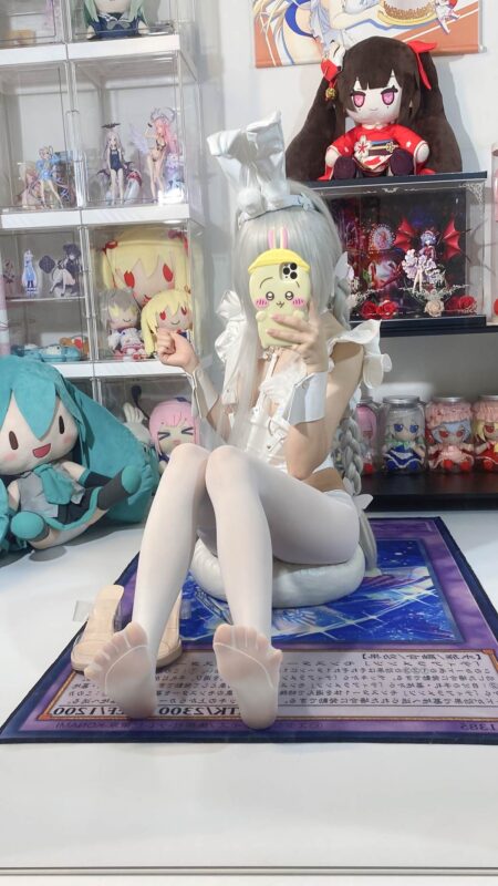 白櫟Shirly NO.001 - 碧藍航線 惡毒 白兔[66P/427MB]-無料攝影圈