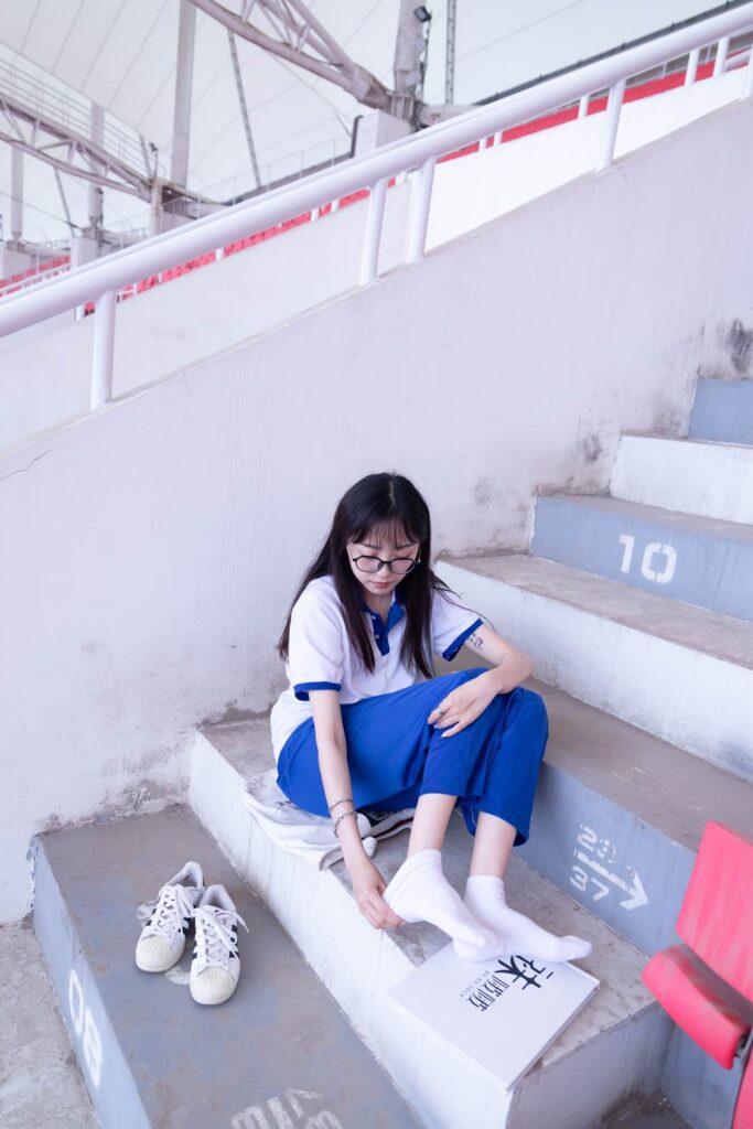 [BoBoSocks襪啵啵]NO.002 稚予-校服、貝殼頭、白棉襪、裸足 [139P+1V/2.99GB]插圖1